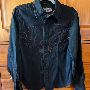 Black with burgundy flame stitch button dow